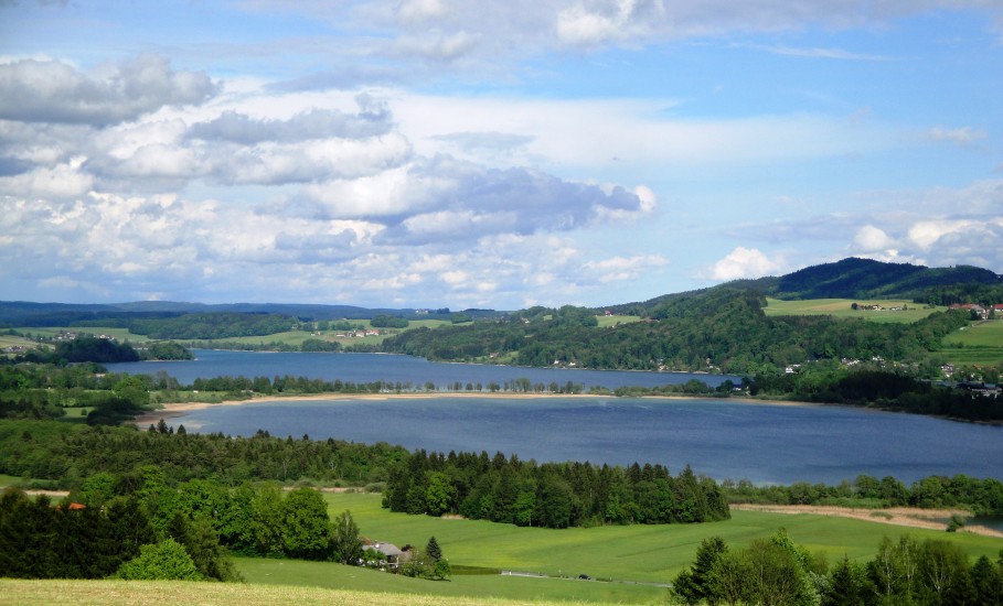 Bio-Heu-Region, Obertrummer See und Mattsee 25 km vor Salzburg