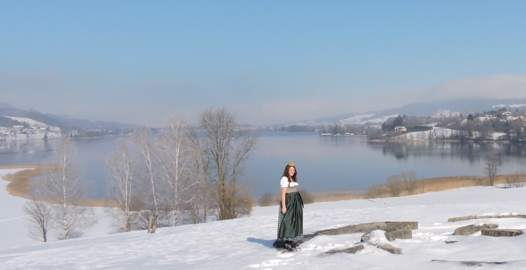 Bio-Heu-Region im Winter mit Königin Lorena (82)